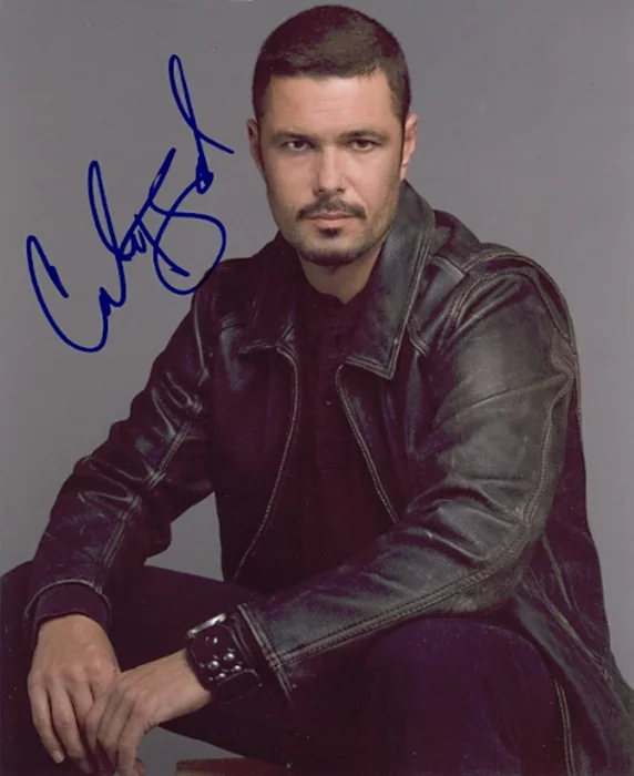 Carlos Bernard autograph