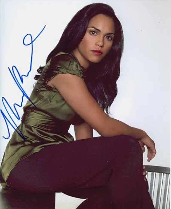 Monica Raymund autograph