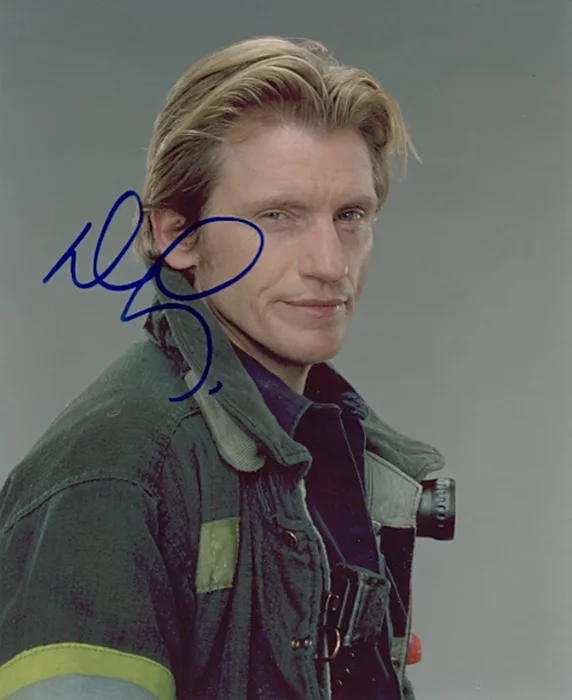 Denis Leary autograph