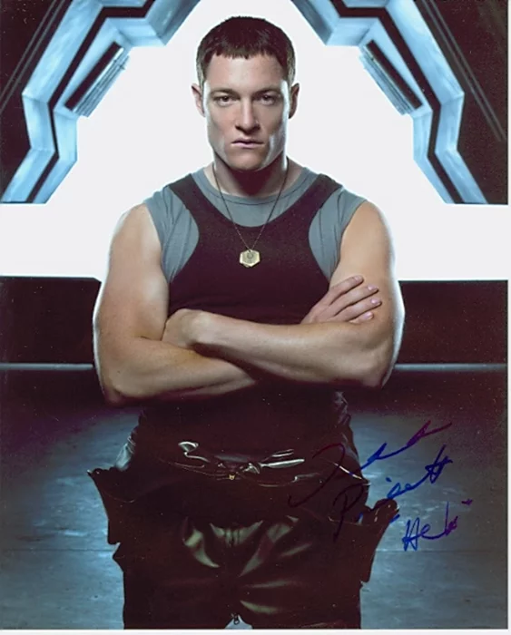 Tahmoh Penikett autograph