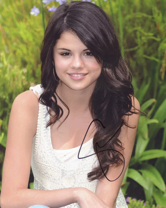 Selena Gomez autograph