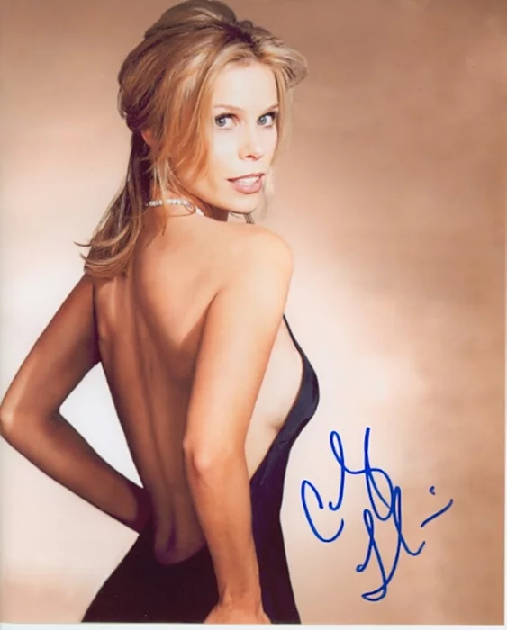 Cheryl Hines autograph