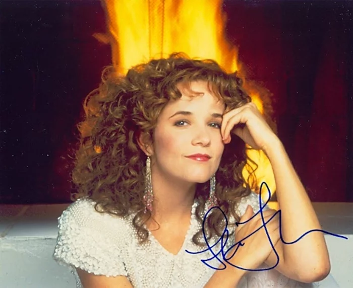 Lea Thompson autograph