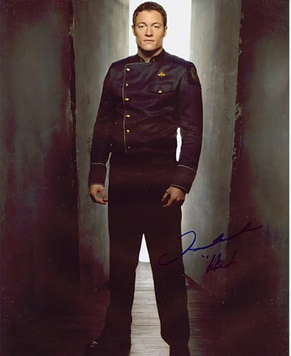 Tahmoh Penikett autograph