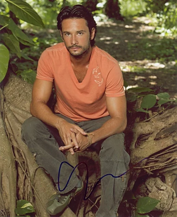 Rodrigo Santoro autograph