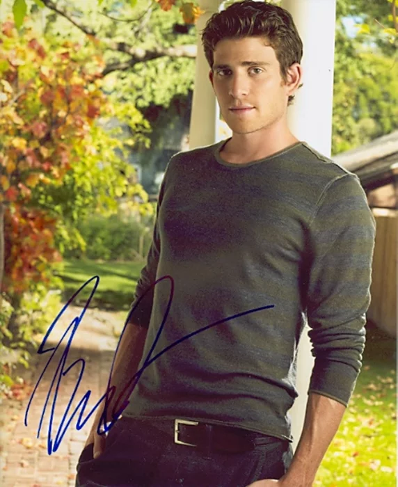 Bryan Greenberg autograph