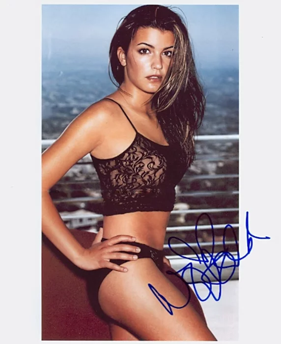Natalia Cigliuti autograph