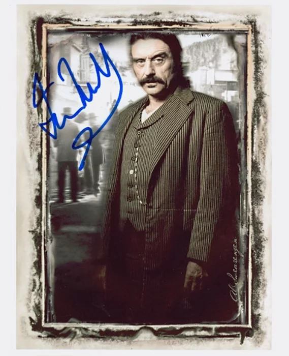 Ian McShane autograph