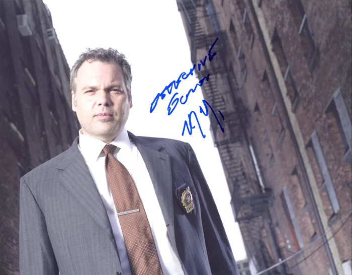 Vincent D'Onofrio autograph
