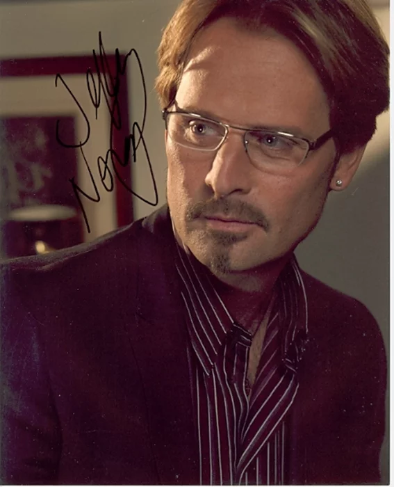 Jeffrey Nordling autograph