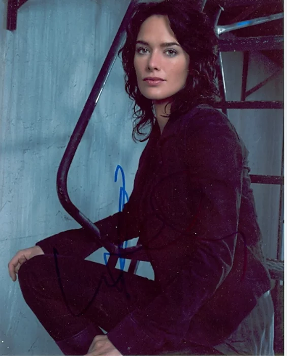 Lena Headey autograph