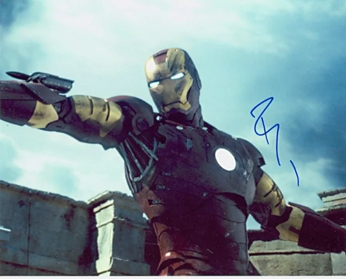 Robert Downey Jr. autograph
