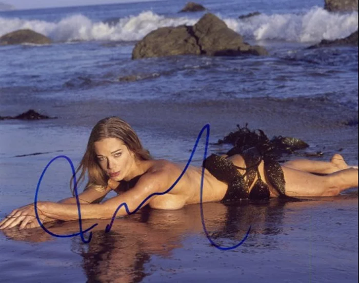 Jennifer Gareis autograph