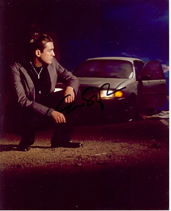 Eric Szmanda autograph