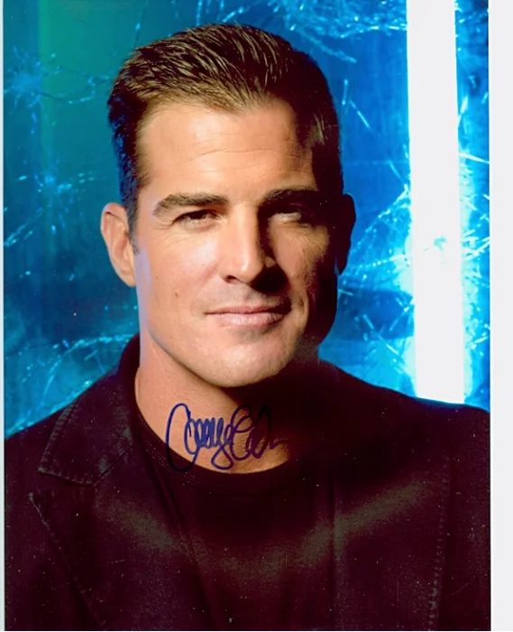 George Eads autograph