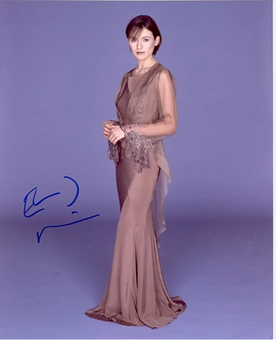 Emily Mortimer autograph
