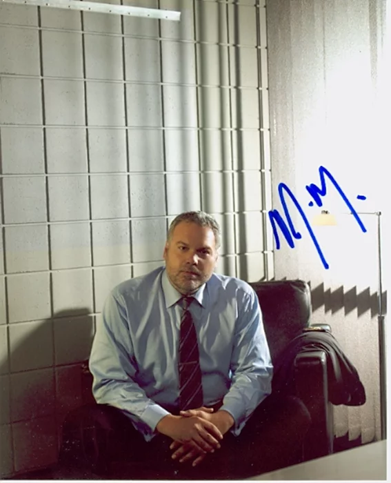 Vincent D'Onofrio autograph