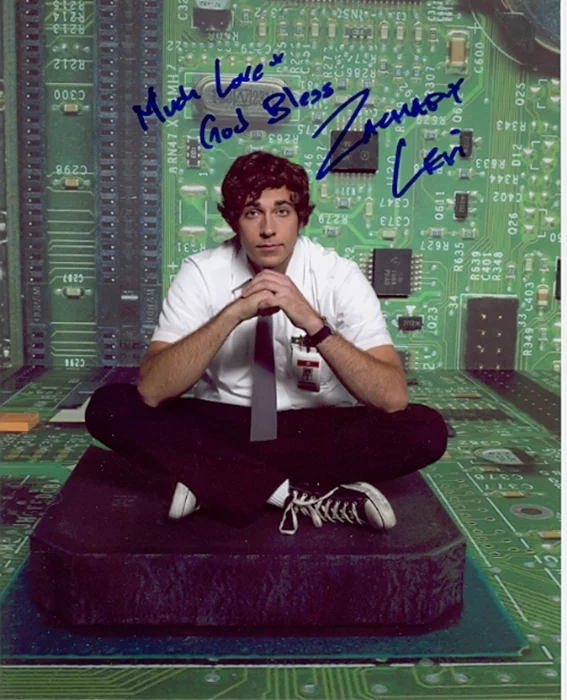 Zachary Levi autograph