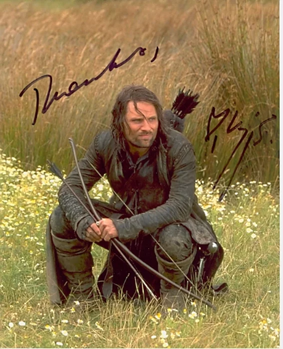 Viggo Mortensen autograph