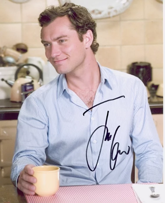 Jude Law autograph