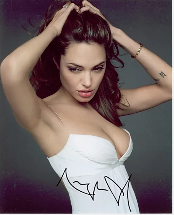 Angelina Jolie autograph