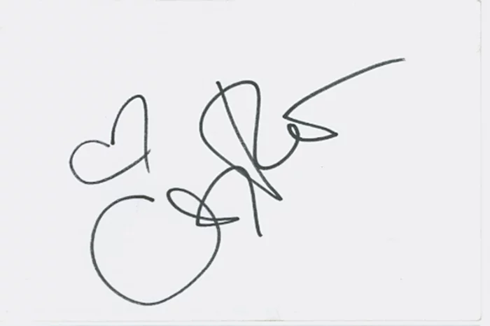 Christy Carlson Romano autograph