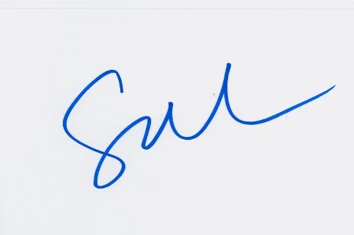 Sanaa Lathan autograph