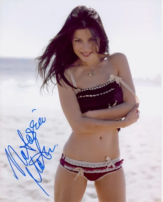 Natassia Malthe autograph