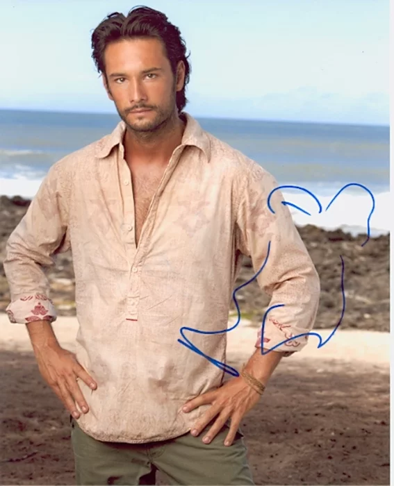 Rodrigo Santoro autograph