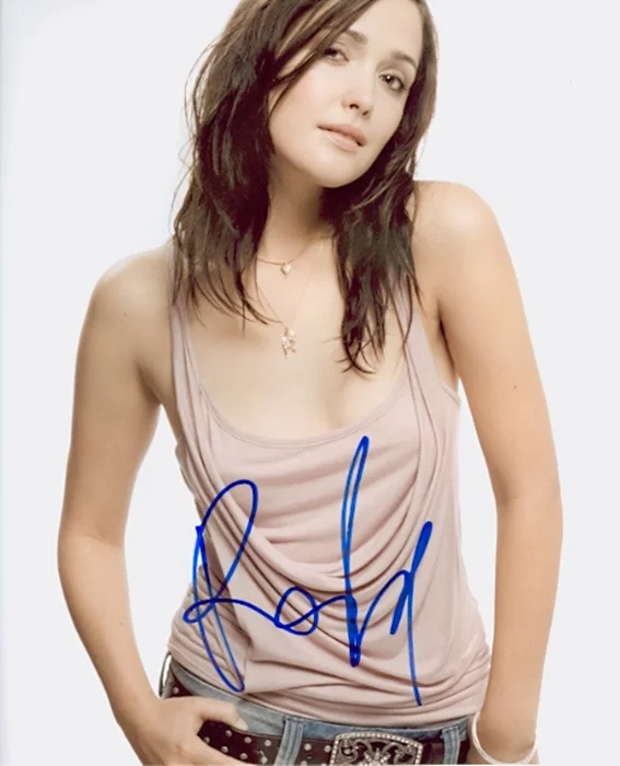 Rose Byrne autograph