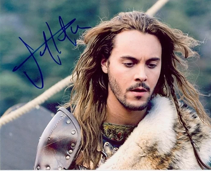 Jack Huston autograph