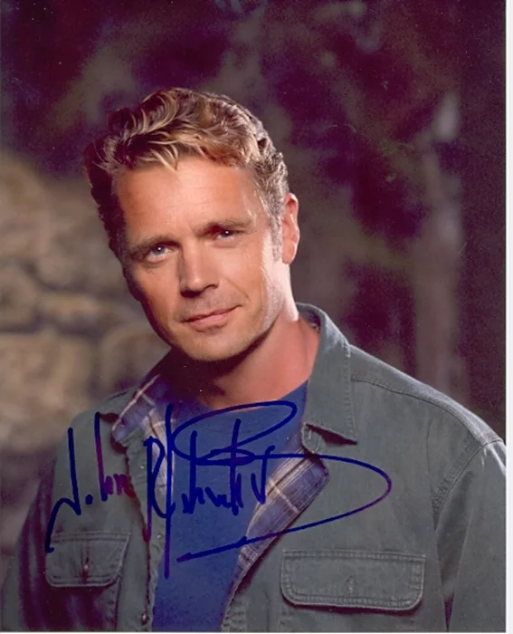 John Schneider autograph