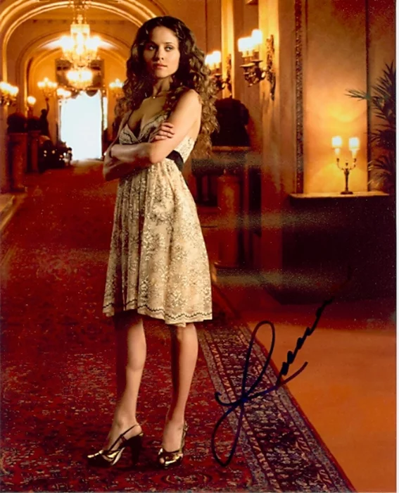 Margarita Levieva autograph