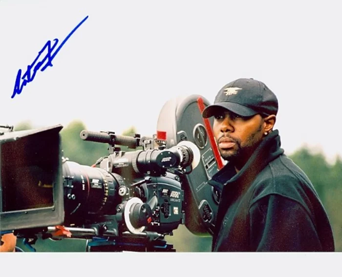 Antoine Fuqua autograph