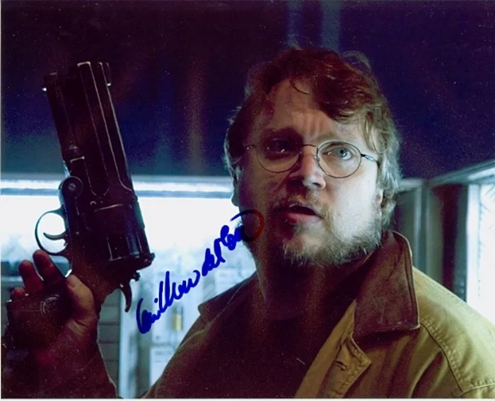Guillermo del Toro autograph