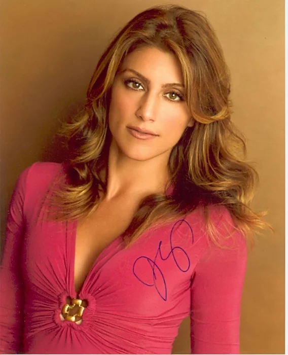 Jennifer Esposito autograph
