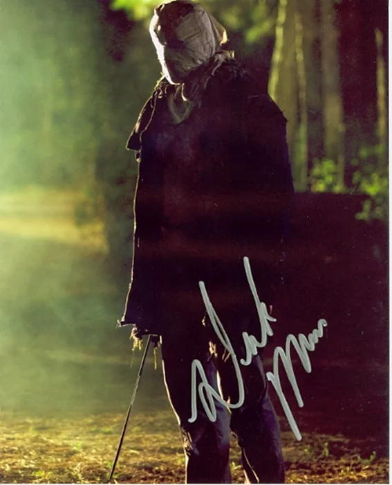 Derek Mears autograph