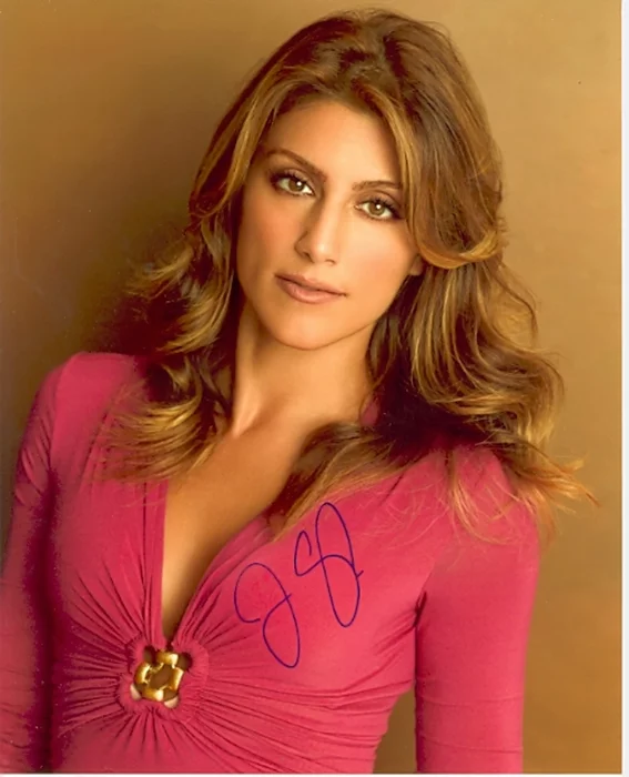 Jennifer Esposito autograph