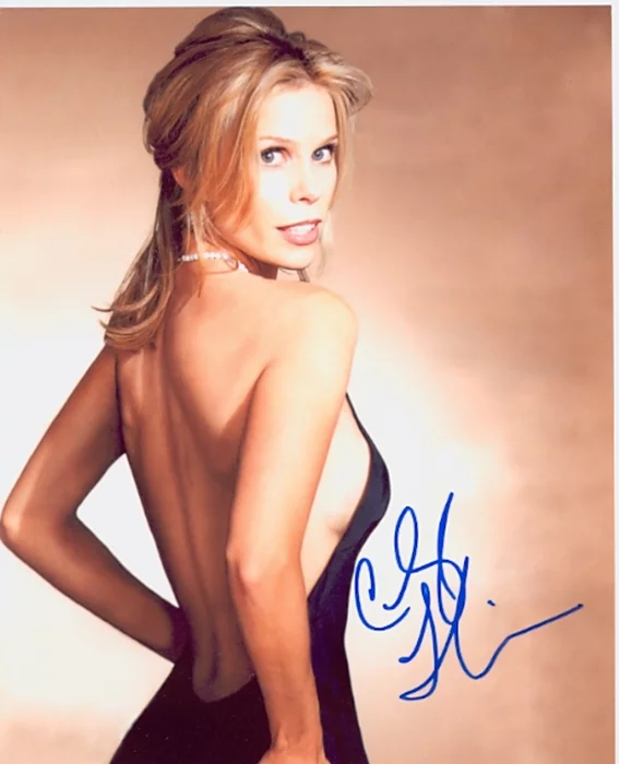 Cheryl Hines autograph