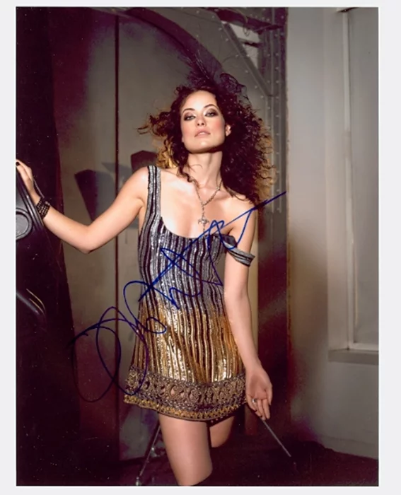 Olivia Wilde autograph