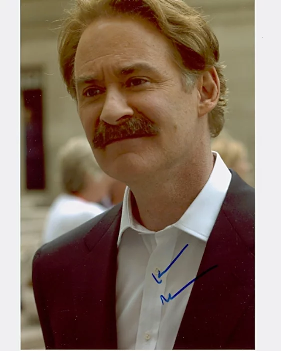 Kevin Kline autograph