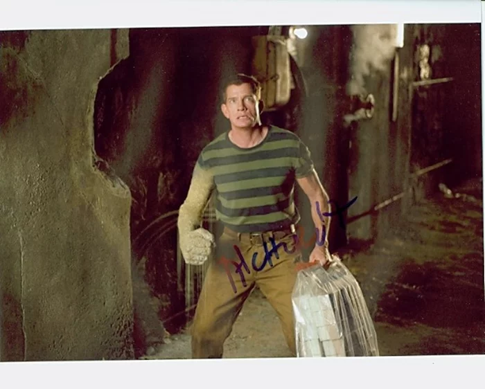 Thomas Haden Church autograph