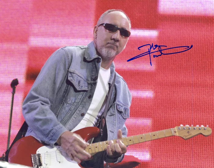 Pete Townshend autograph