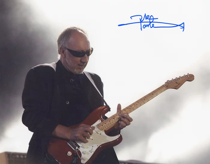 Pete Townshend autograph