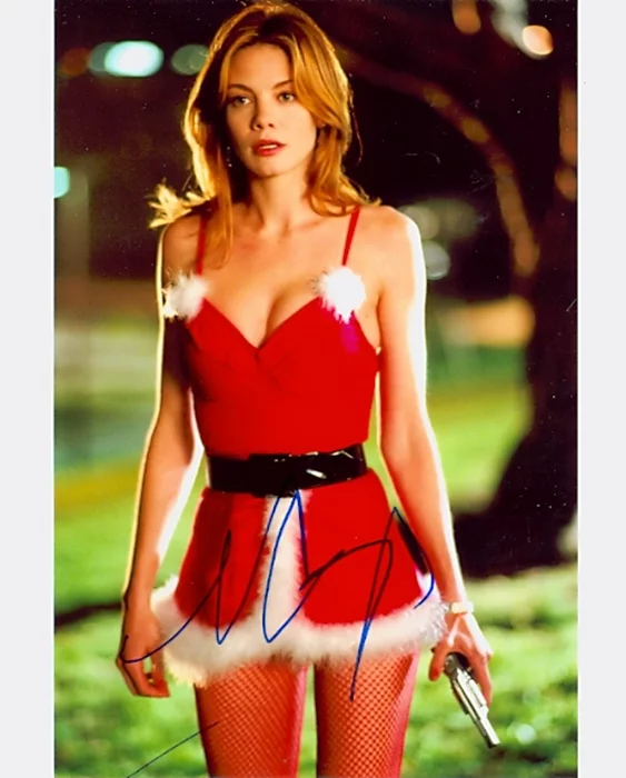 Michelle Monaghan autograph