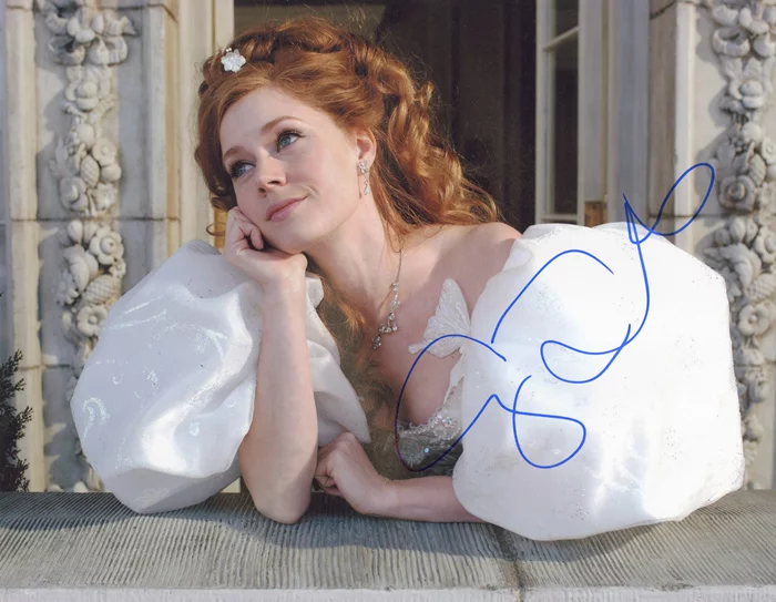 Amy Adams autograph