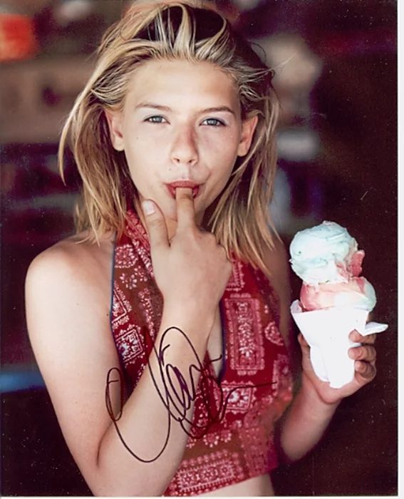 Claire Danes autograph