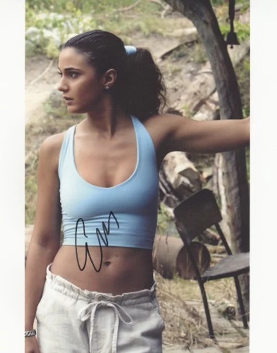 Emmanuelle Chriqui autograph