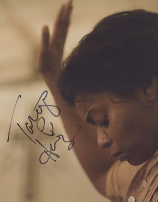 Taraji P. Henson autograph