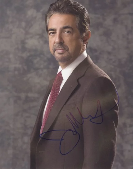 Joe Mantegna autograph